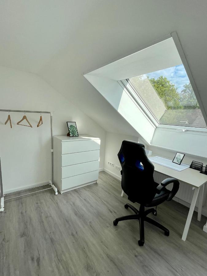 Wellnesshome Fontaneweg Mit Sauna, Terrasse Und Garten Espelkamp-Mittwald Bagian luar foto